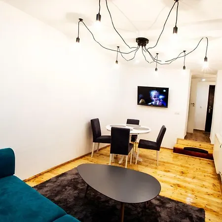 Lucifer City Center Apartment *